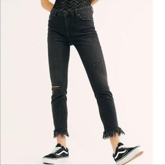 Free People Great Heights Distressed Raw Edge Frayed Busted Knee Skinny Jeans - Picture 3 of 9